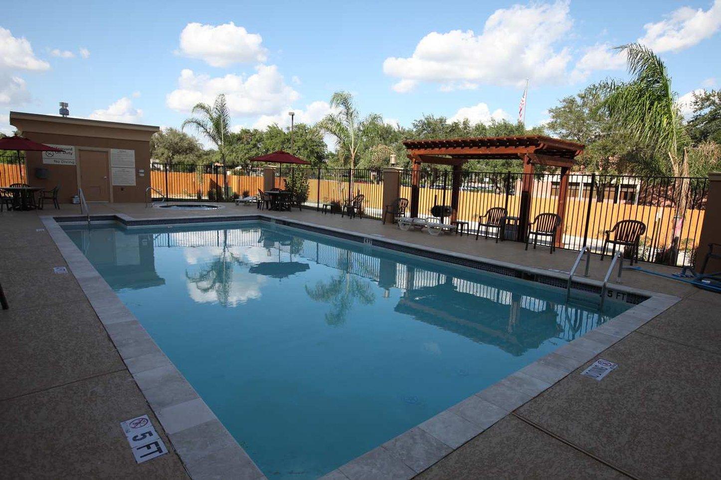 Hampton Inn Beeville Exterior foto